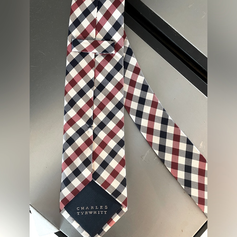 New without tags (never worn) Charles Tyrwhitt Red, White and Blue Gingham tie